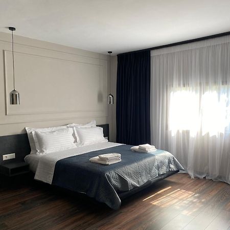 Tirana Central Rooms Pazari Екстер'єр фото